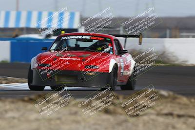 media/Mar-16-2025-CalClub SCCA (Sun) [[e72803ec8c]]/Group 4/Qualifying (Turn 1)/